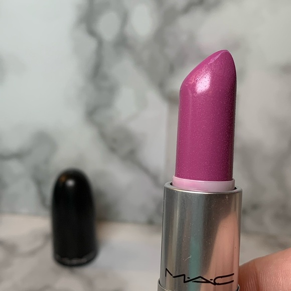 ORIGINAL UP THE AMP Amplified Lipstick MAC - Picture 7 of 17